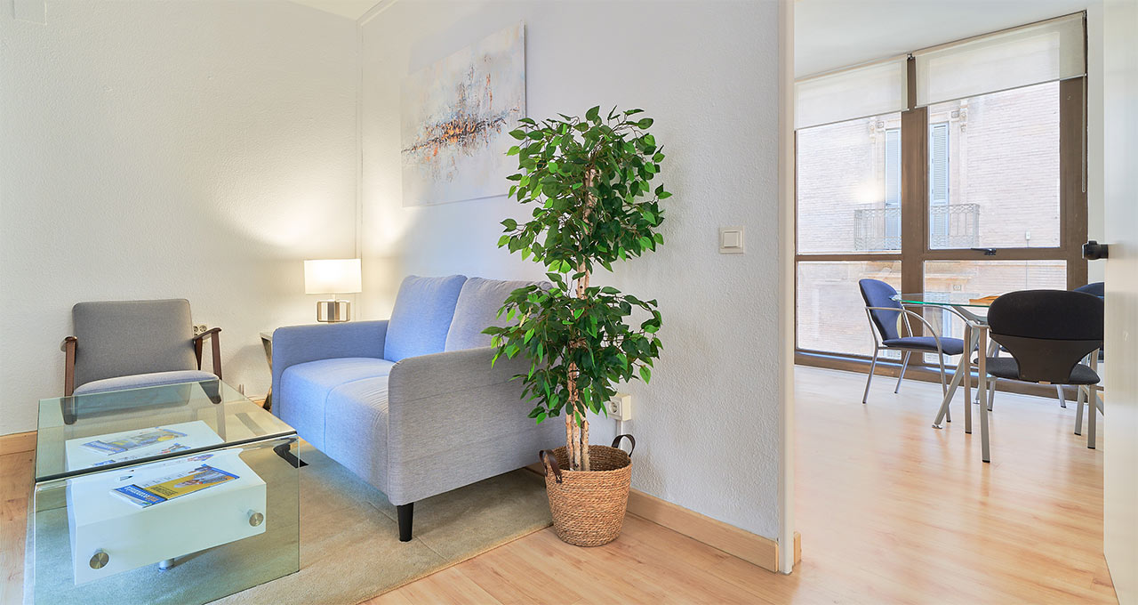 Fotografía del interior de la sede de Moya y Asociados en Málaga